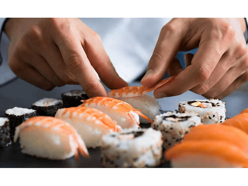 Elite World Istanbul Taksim,  Lezzet Yolculuğuna Çıkmak İsteyenleri Sushi Workshop’una Davet Ediyor!