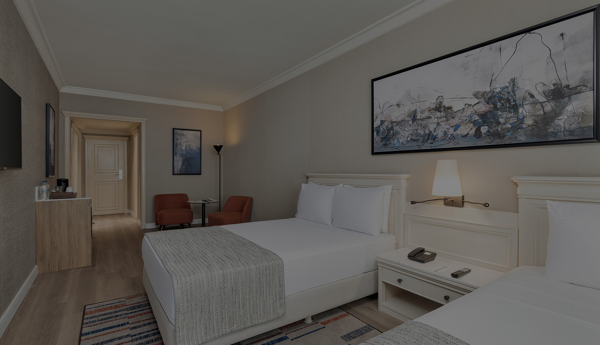 TRENDY ODA, BÜYÜK YATAKLI VE TEK KİŞİLİK YATAKLI