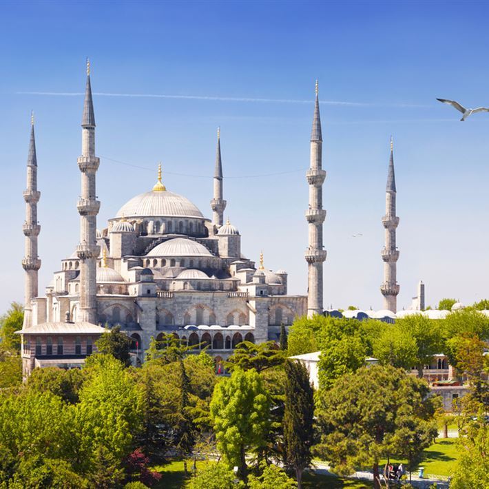 İSTANBUL'UN GÖZBEBEĞİ SULTANAHMET CAMİİ'NİN TARİHİ